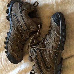 Awesome hiking boots